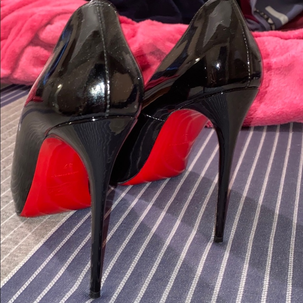 New very prive Christian Louboutin - Picture 3 of 5